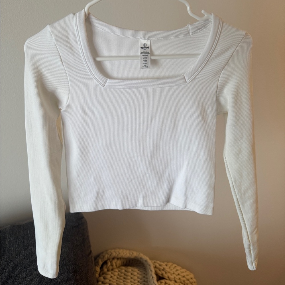 White Long Sleeve Fitted Athletic Top
